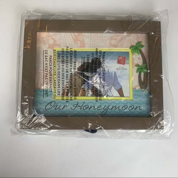 Honeymoon Photo Frame 4X6 White Lace & Promises - Picture 7 of 14